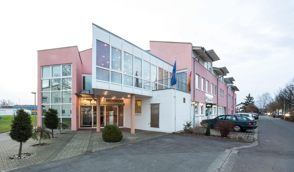 Hotel An Der Waldstrasse Groß-Zimmern المظهر الخارجي الصورة